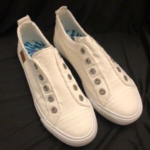 Blowfish Malibu White Canvas Shoes